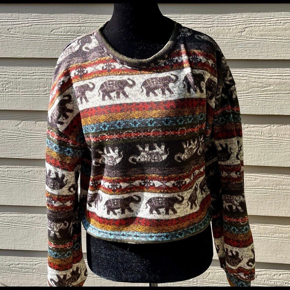 ZAFUL Boho Tribal Elephant Knit Cropped Sweater Top Size M Geometric Aztec